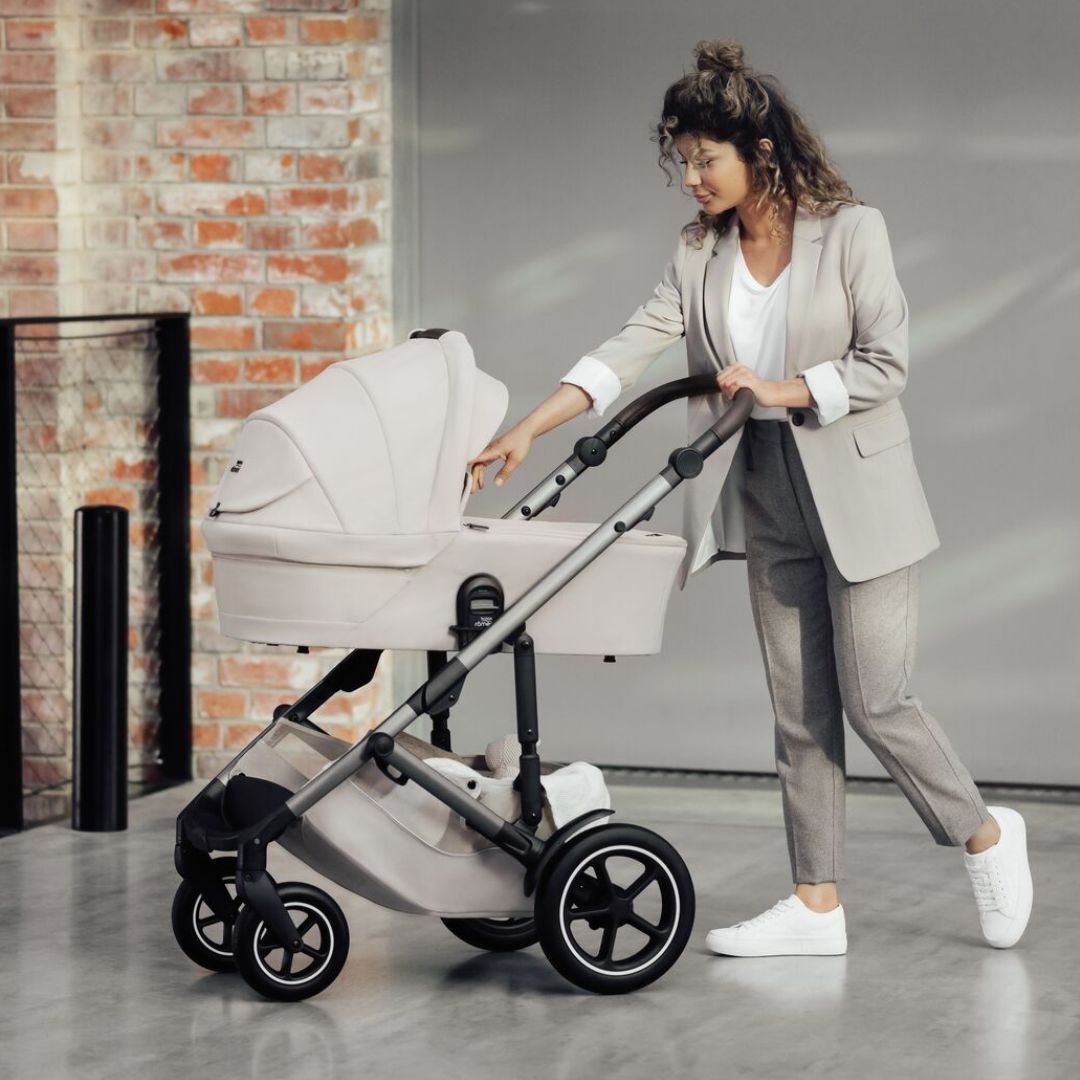 Britax Smile 5Z Soft Taupe + Baby-Safe PRO -paketti