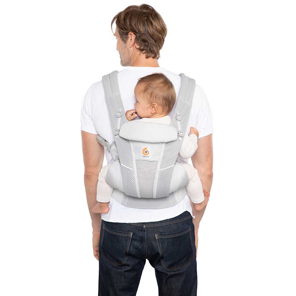 Ergobaby vauvan kantokoppa Omni Breeze Pearl Harmaa