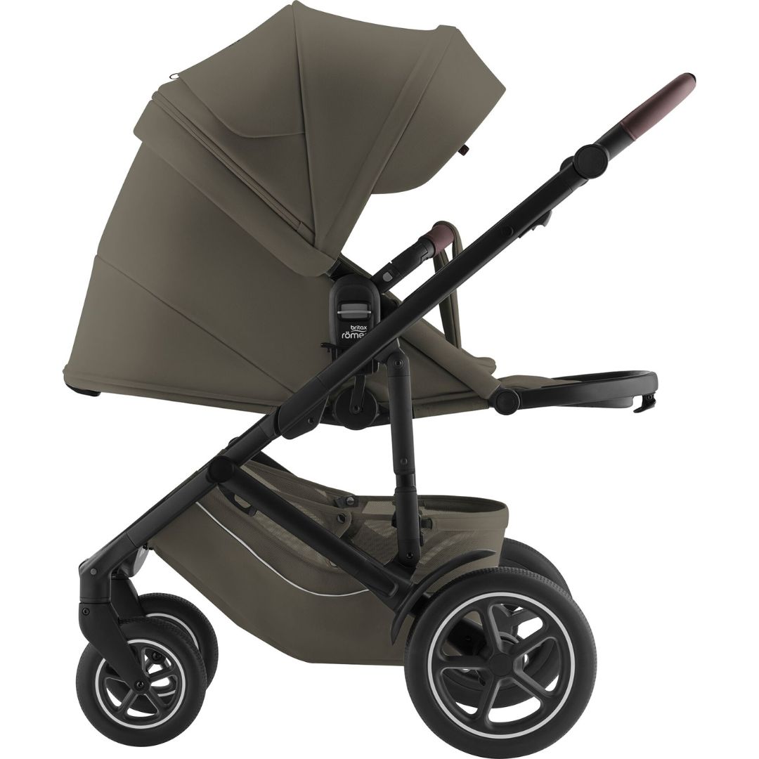 Britax Smile 5Z Urban Olive + Baby-Safe Core -paketti