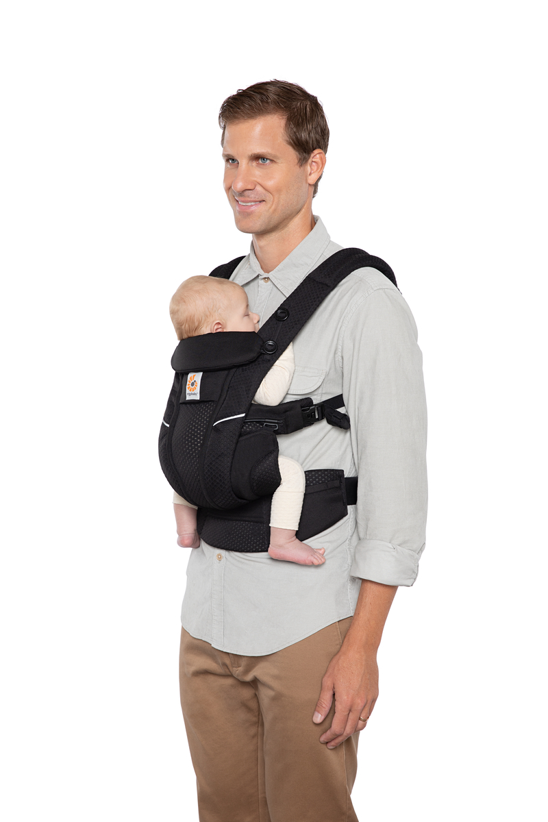 Ergobaby vauvan kantokoppa Omni Breeze grafiitinharmaa