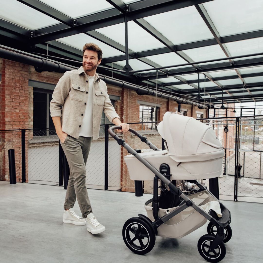 Britax Smile 5Z Soft Taupe + Baby-Safe Core -paketti