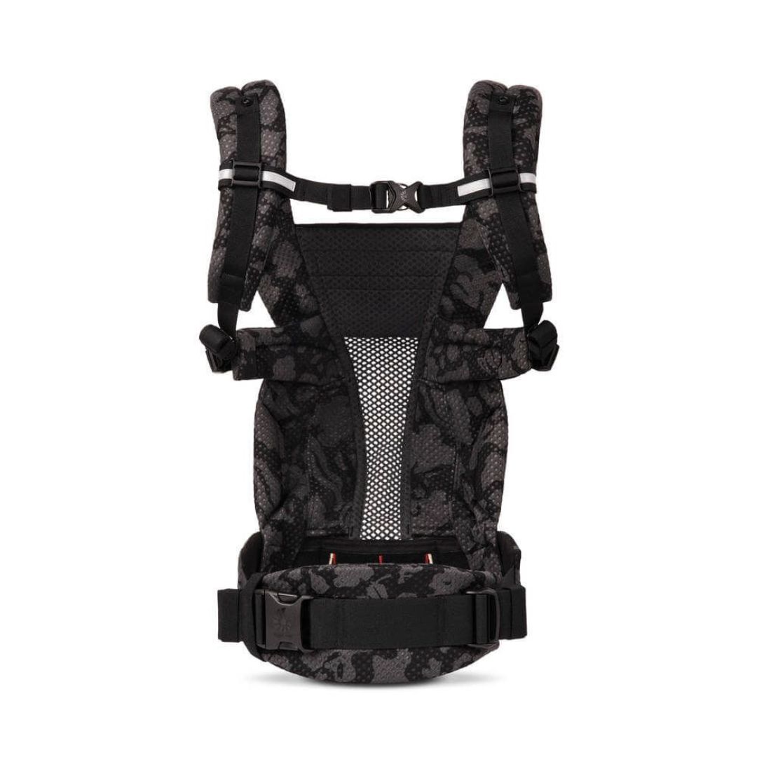 Ergobaby kantokoppa Omni Breeze Onyx Blooms Onyx Blooms