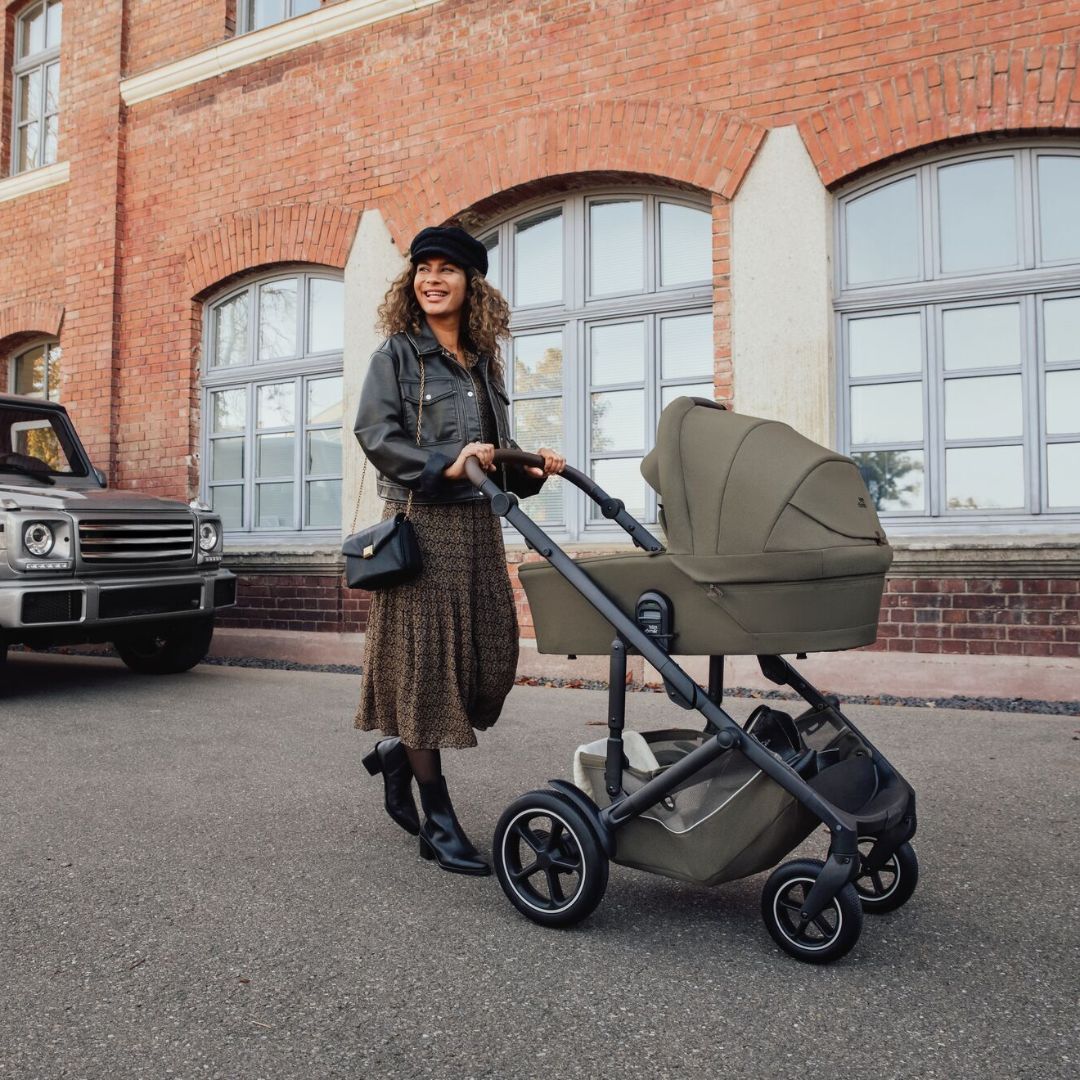 Britax Smile 5Z Urban Olive + Baby-Safe PRO -paketti