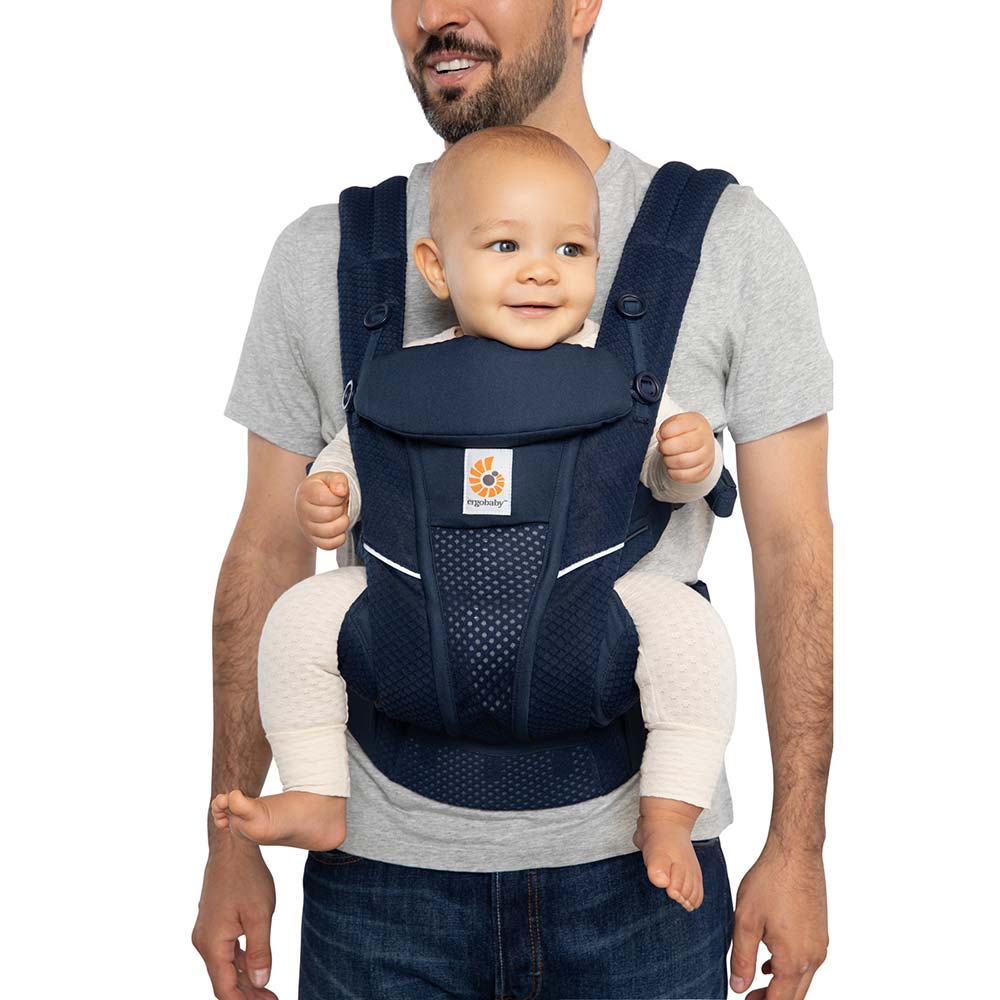 Ergobaby kantokoppa Omni Breeze Midnight Blue keskiyönsininen