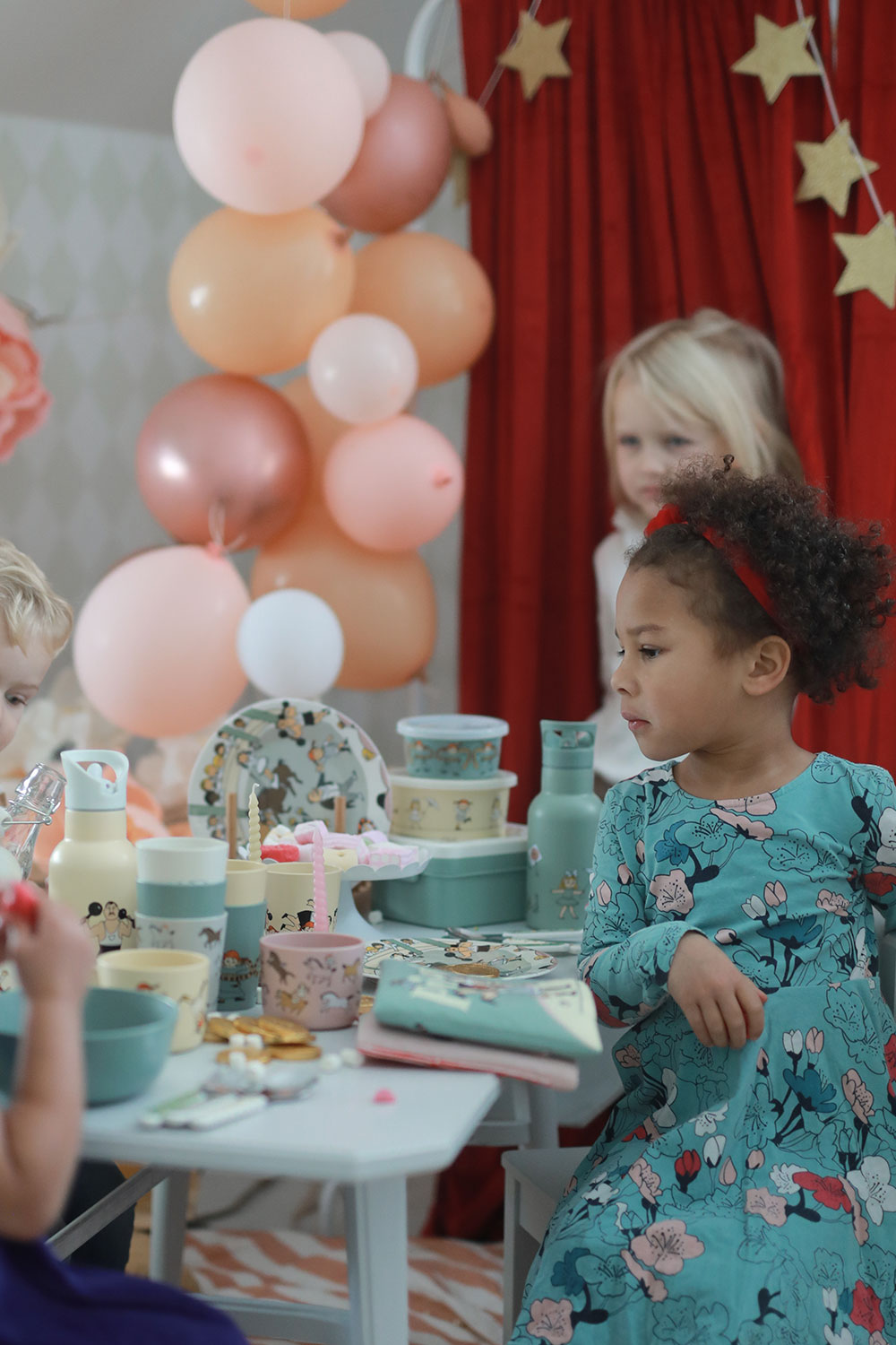 Right Start Pippi Circus Suuri kulho vaaleanpunainen