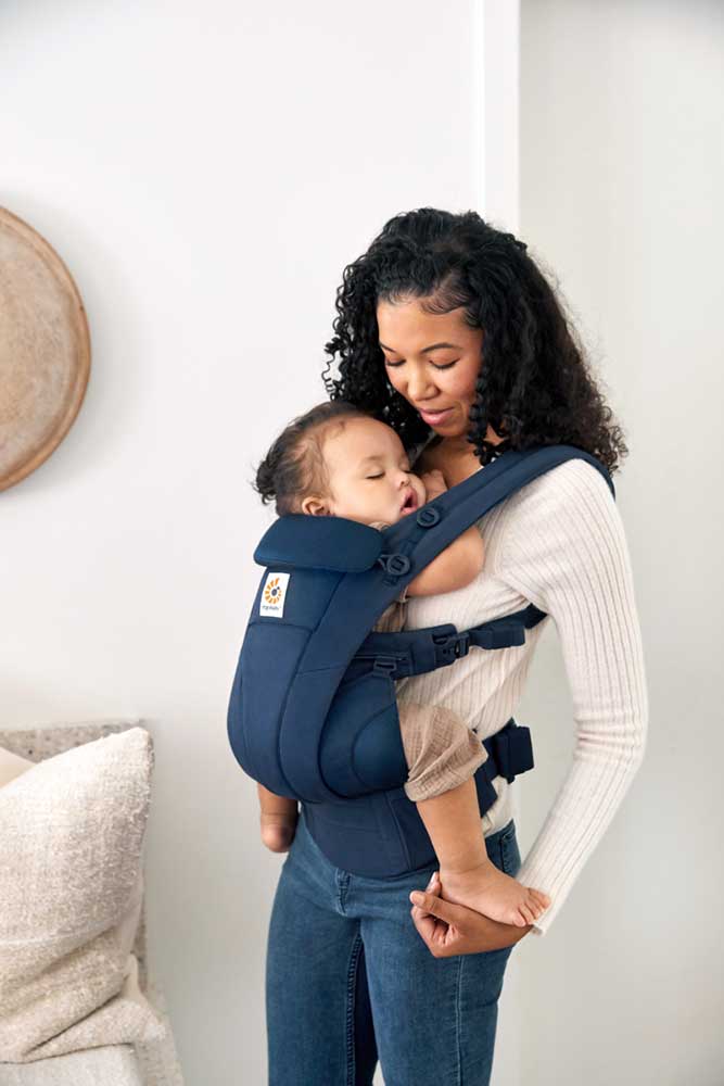 Ergobaby kantokoppa Omni Dream Midnight Blue keskiyönsininen